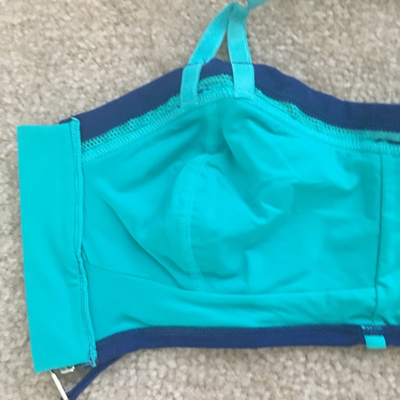 Zumba Women's Borderline Bra Top, Navy, Small - Picture 6 of 7